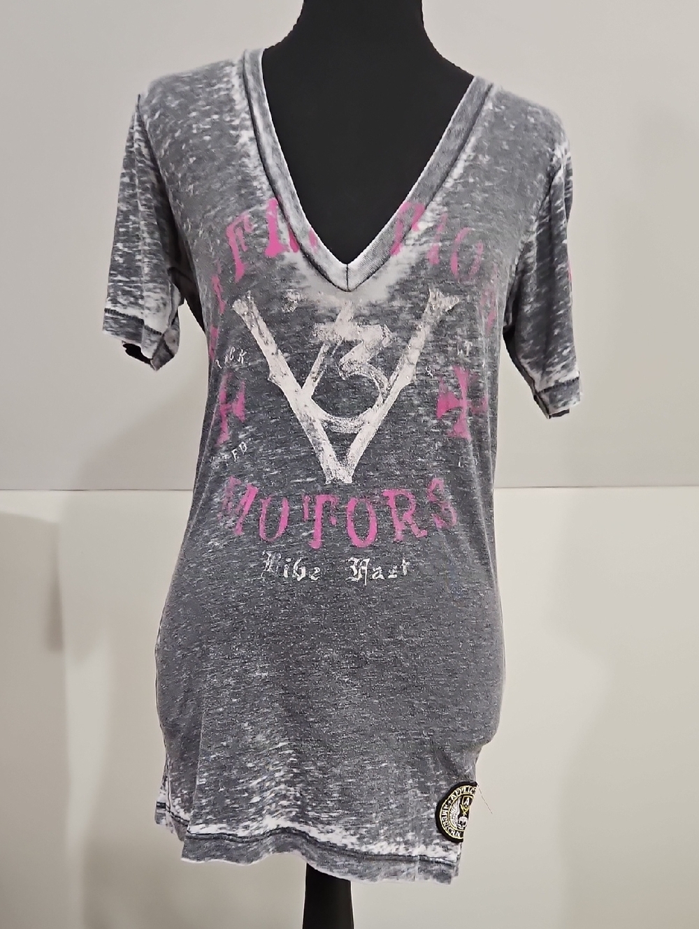 Affliction Women's Gray Vintage  V-Neck Graphic Tee with Pink Accents